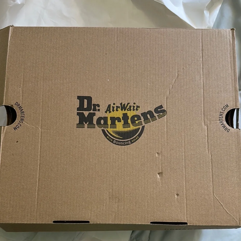 Dr. Martens Fuchsia Ankle Boots 5 - Picture 16 of 16
